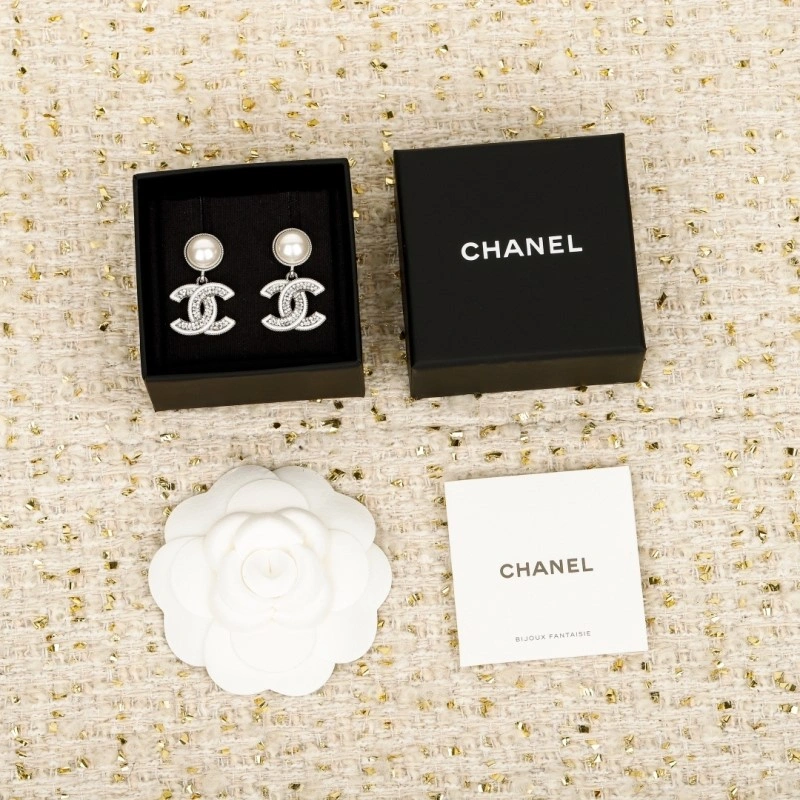 Colorful Chanel Earrings 220143