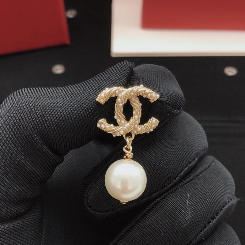 Trendy Chanel Earrings 220134