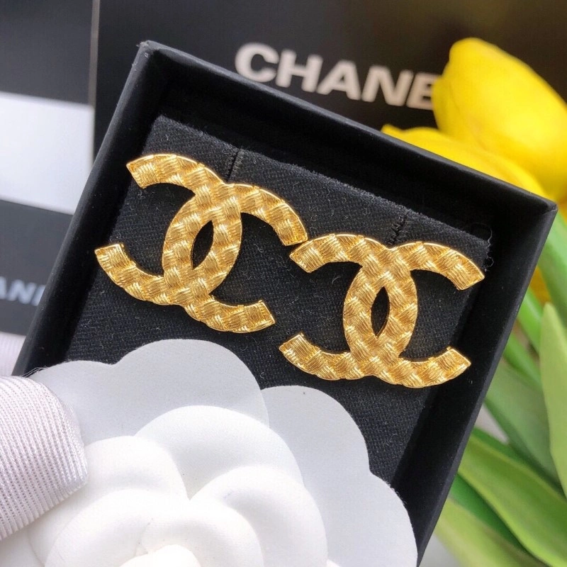 Sustainable Chanel Earrings 220127