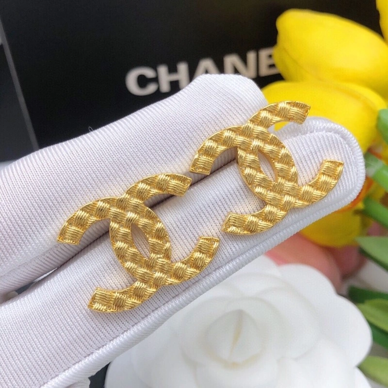 Sustainable Chanel Earrings 220127