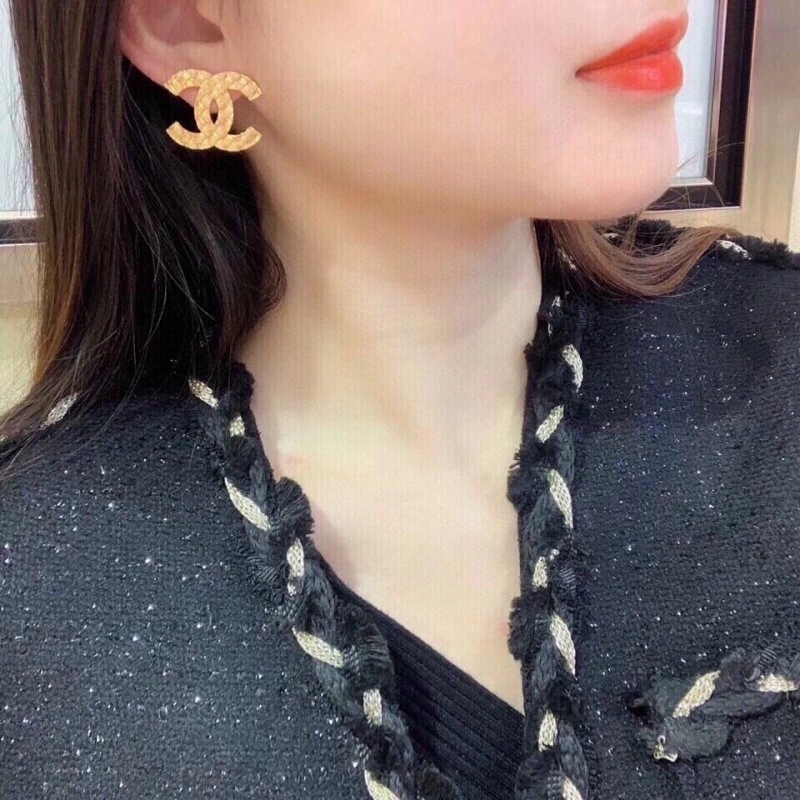 Sustainable Chanel Earrings 220127
