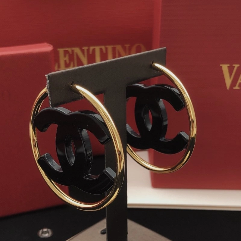WrinkleFree Chanel Earrings 220125