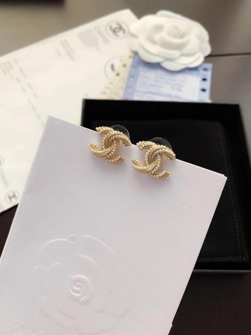 SoftTouch Chanel Earrings 220116