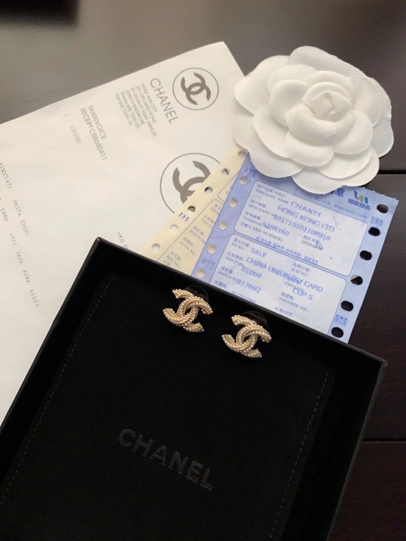 SoftTouch Chanel Earrings 220116
