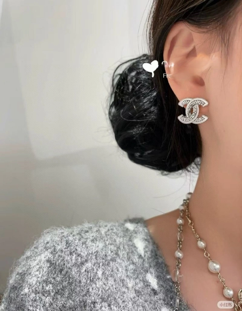 Modern Chanel Earrings 220112