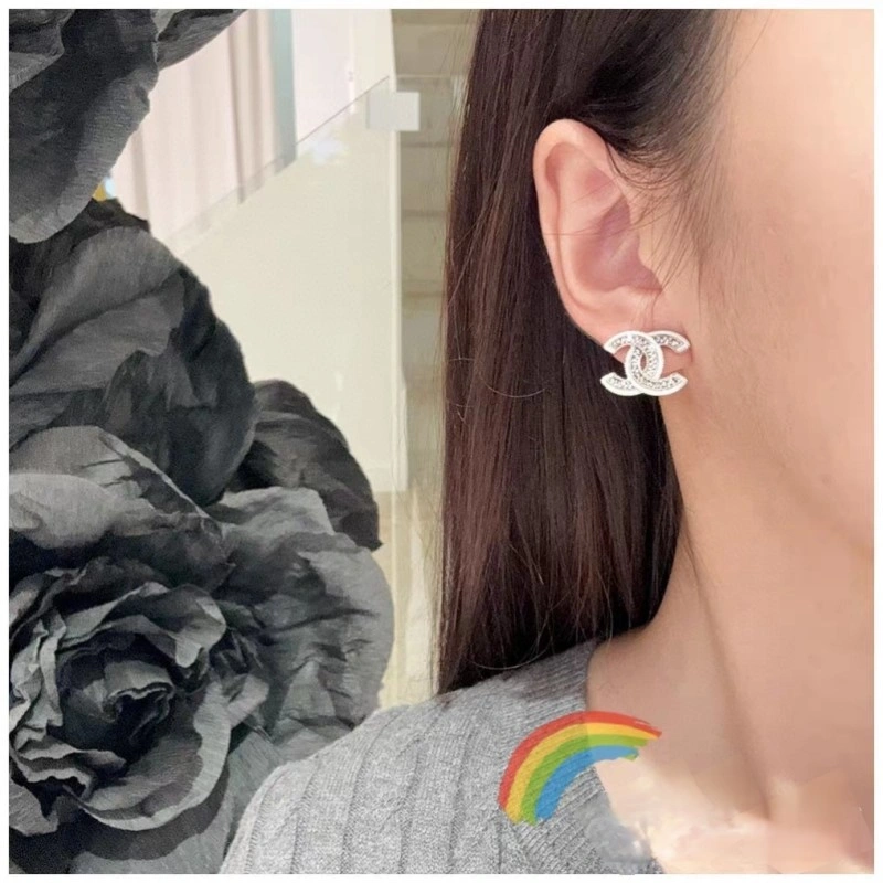 Modern Chanel Earrings 220112
