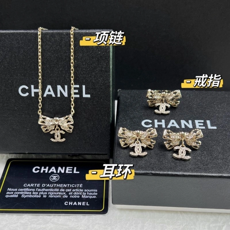 Chanel Earrings Chic 220109
