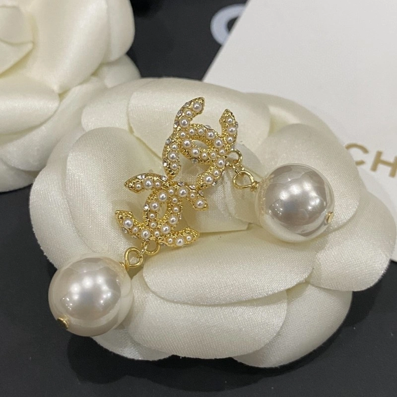 HighQuality Chanel Earrings 220113