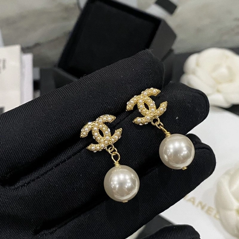 HighQuality Chanel Earrings 220113
