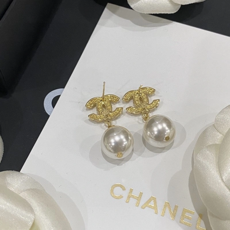 HighQuality Chanel Earrings 220113