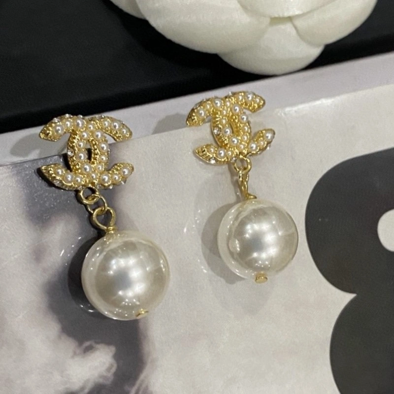 HighQuality Chanel Earrings 220113