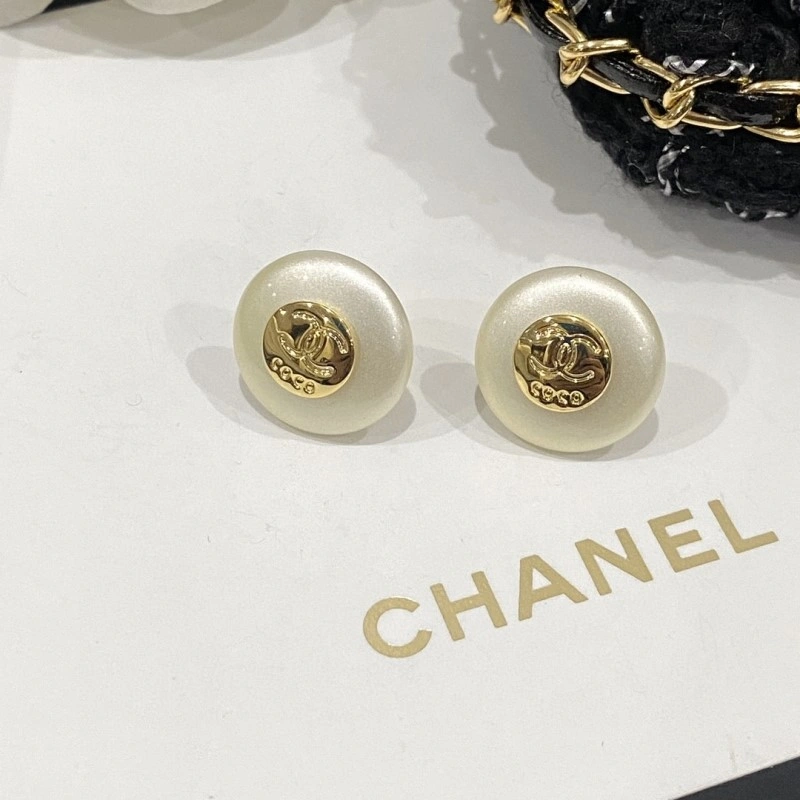 WrinkleFree Chanel Earrings 220097
