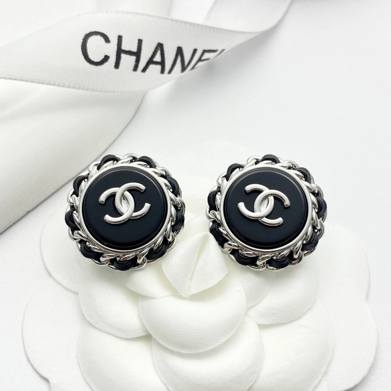 Compact Chanel Earrings 220102
