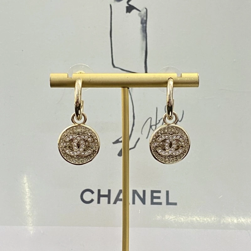 Chanel Earrings Lightweight 220115