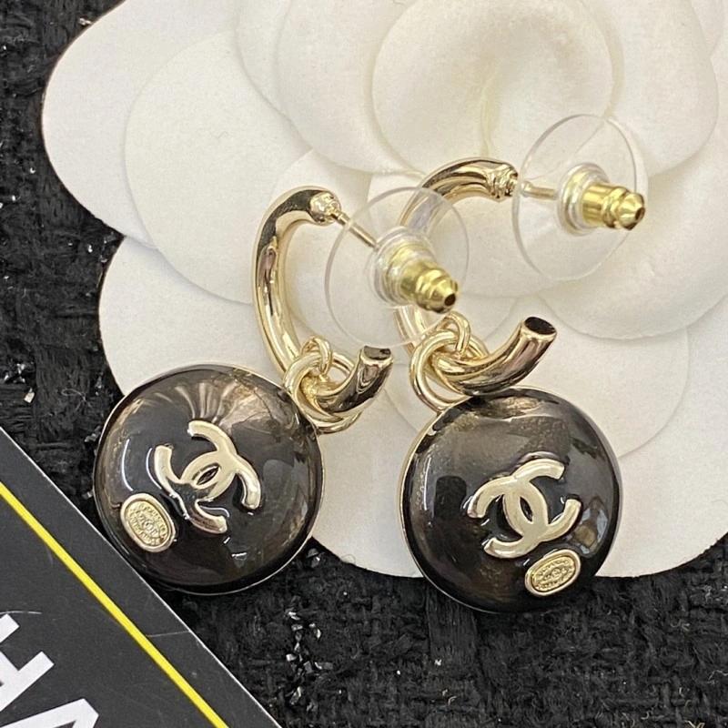 Chanel Earrings Lightweight 220115