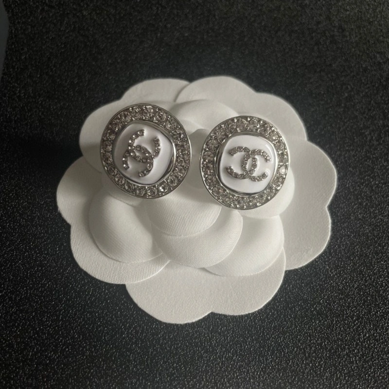 Chanel Earrings WrinkleFree 220108