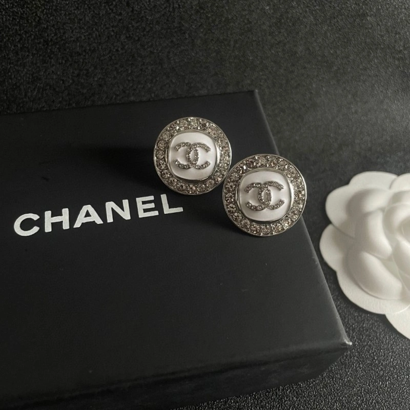 Chanel Earrings WrinkleFree 220108