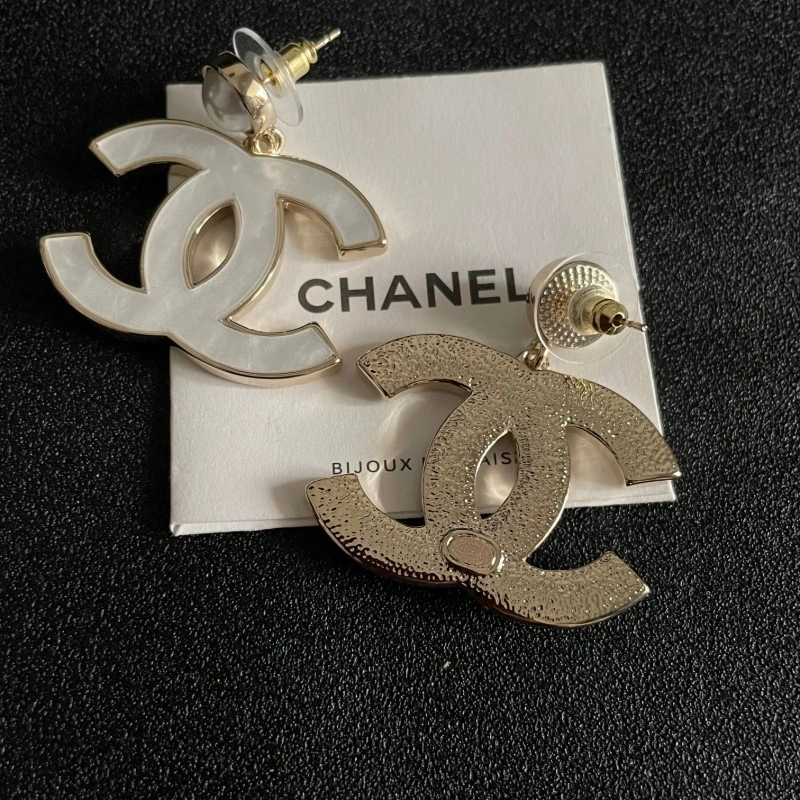 HighQuality Chanel Earrings 220091