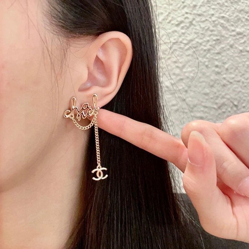 Unisex Chanel Earrings 220081