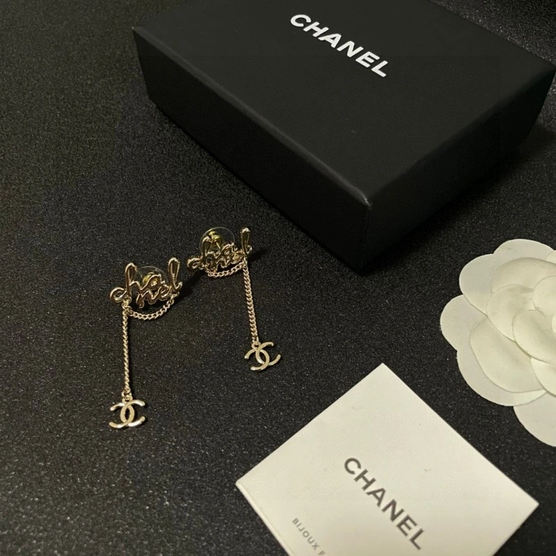 Unisex Chanel Earrings 220081