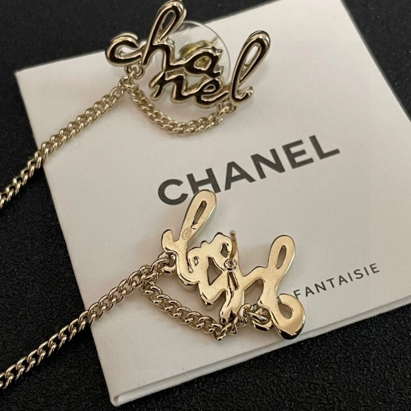 Unisex Chanel Earrings 220081