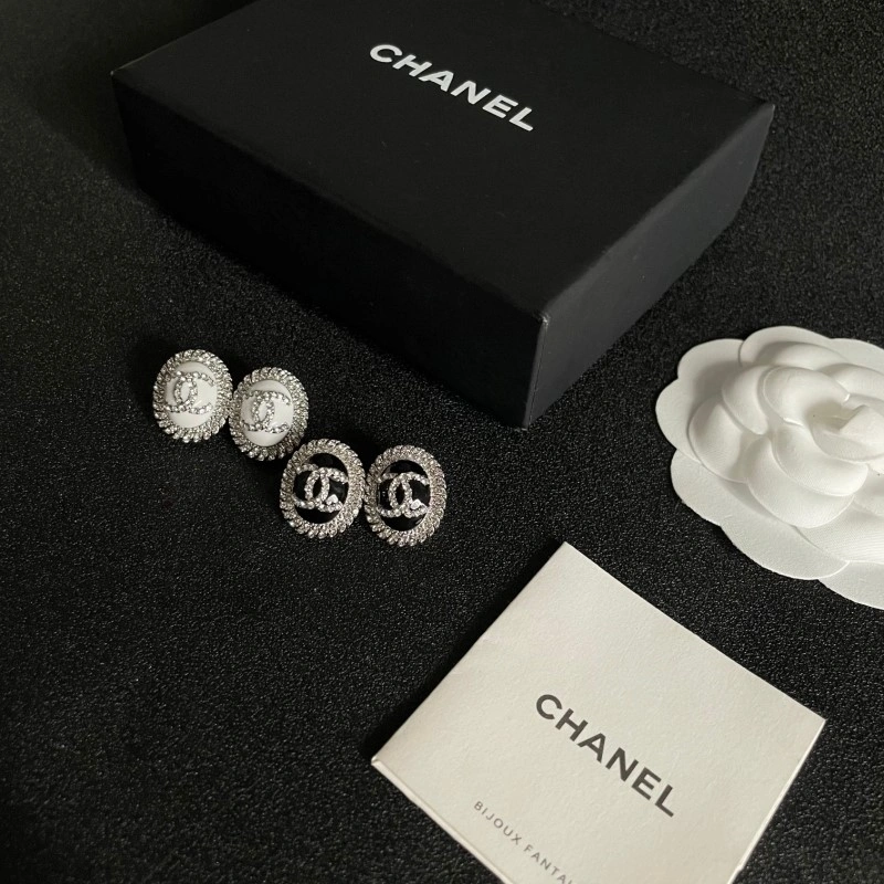 Packable Chanel Earrings 220073