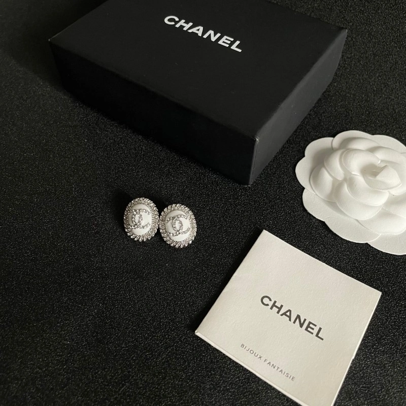 Packable Chanel Earrings 220073