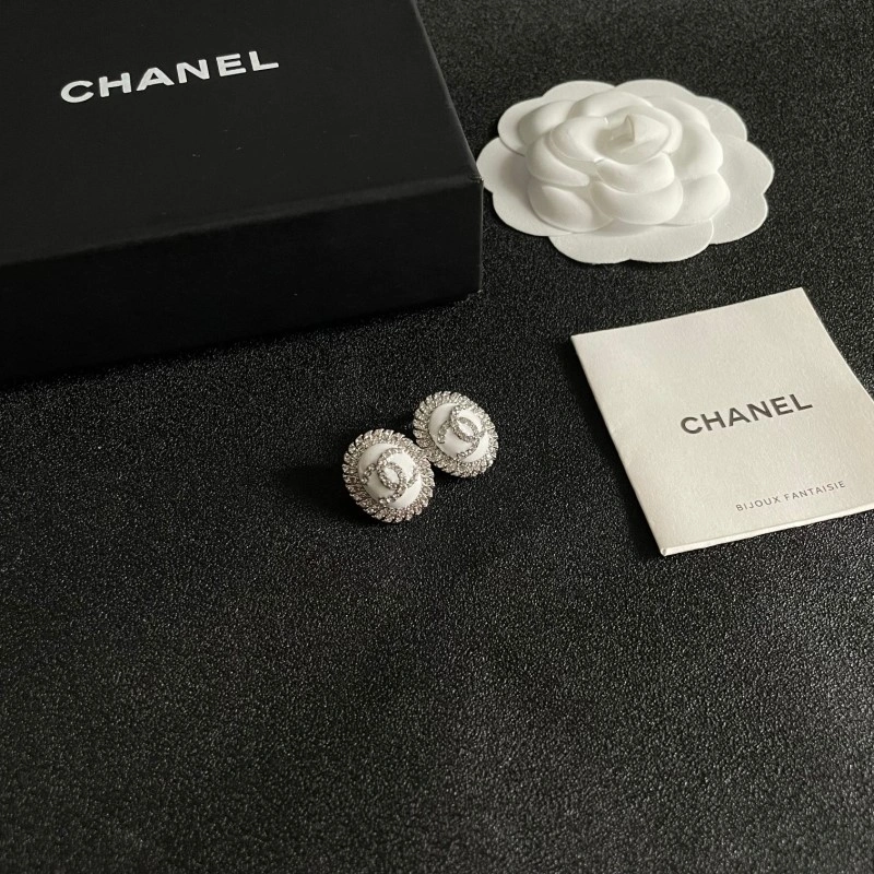Packable Chanel Earrings 220073