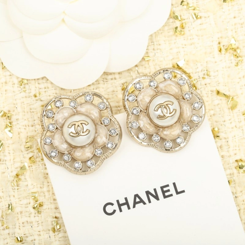 Snug Chanel Earrings 220074