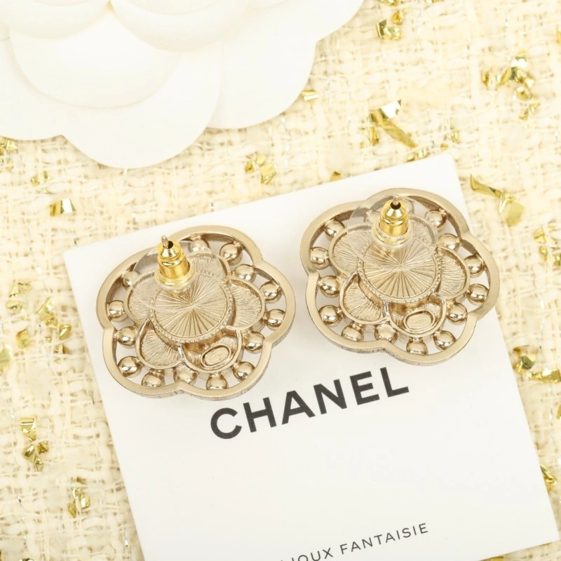 Snug Chanel Earrings 220074