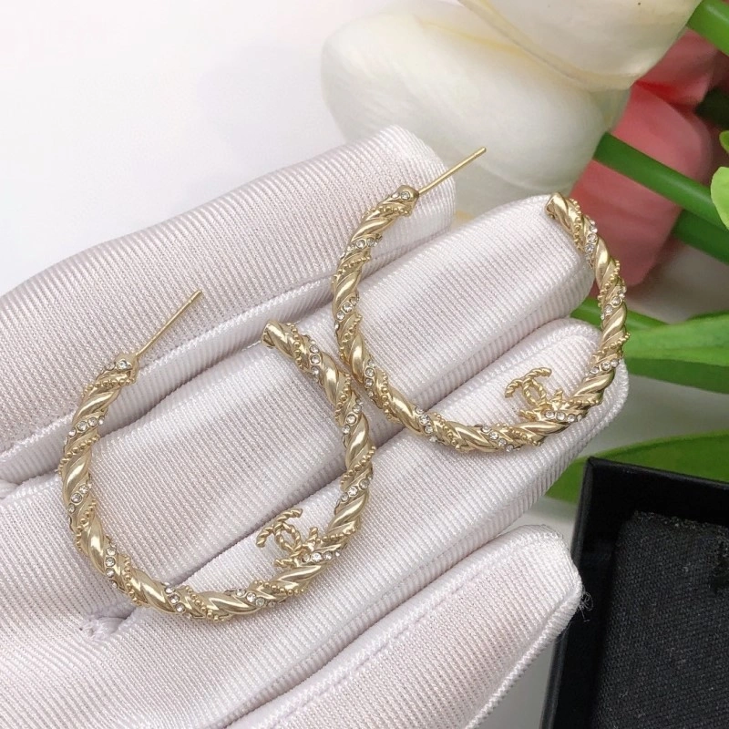 Chanel Earrings WellDesigned 220061