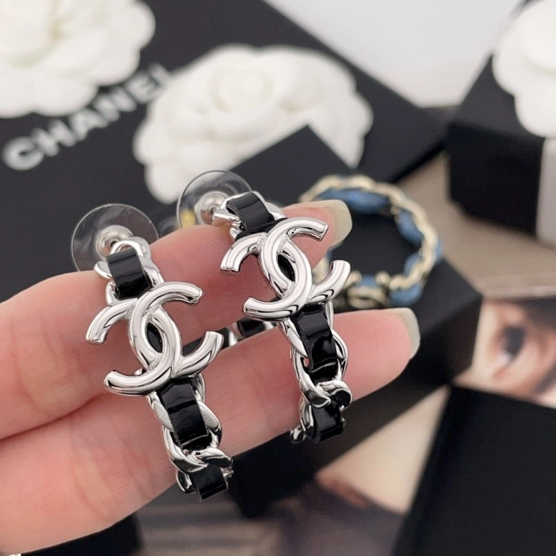 RelaxedFit Chanel Earrings 220051