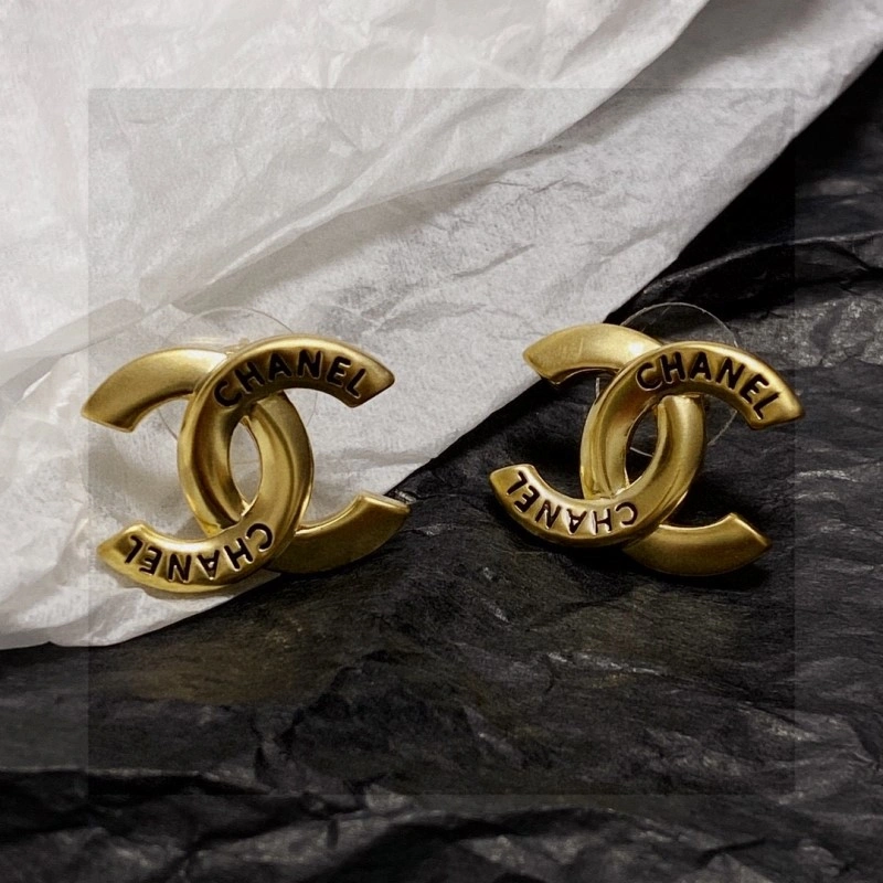 Chanel Earrings Bright 220033