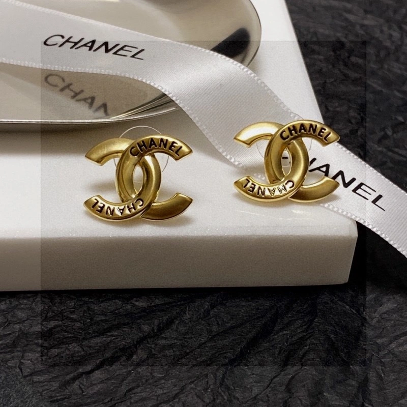 Chanel Earrings Bright 220033