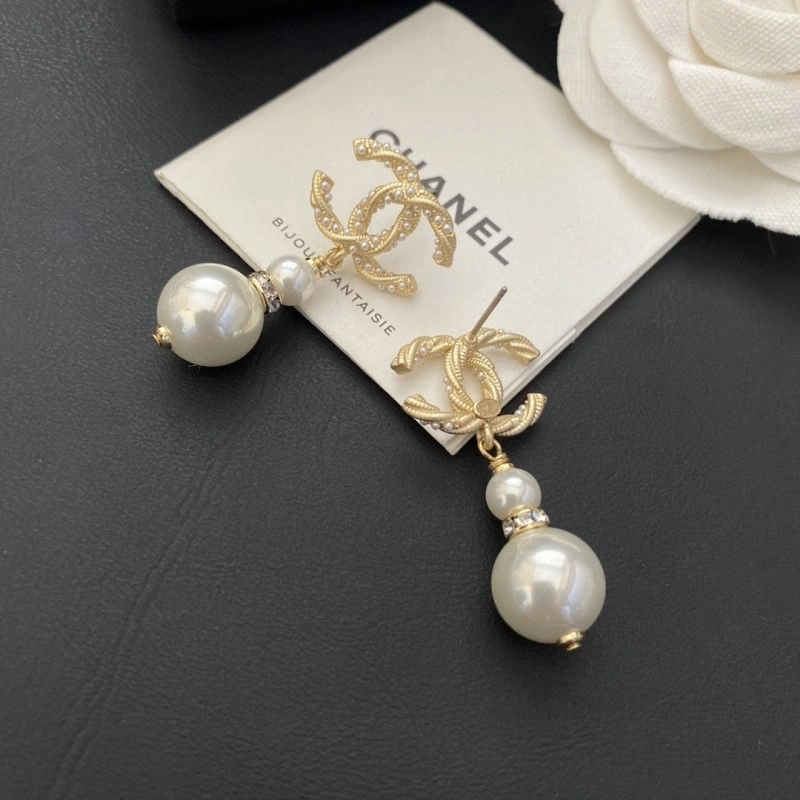 OdorResistant Chanel Earrings 220065