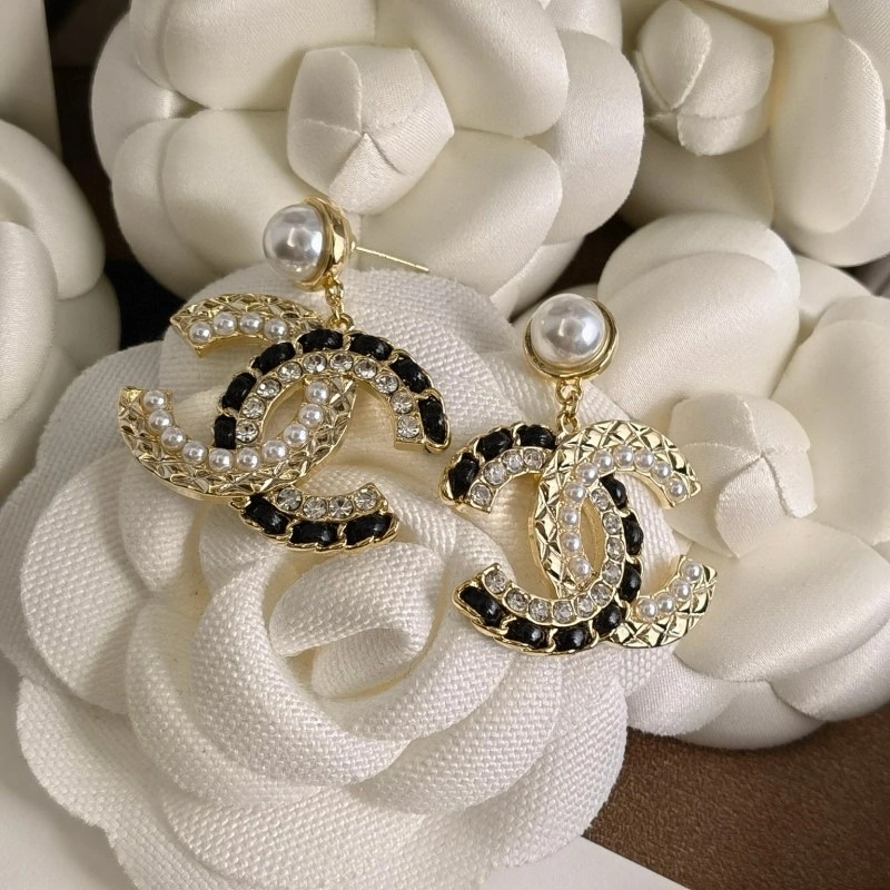 TimelessDesign Chanel Earrings 220018
