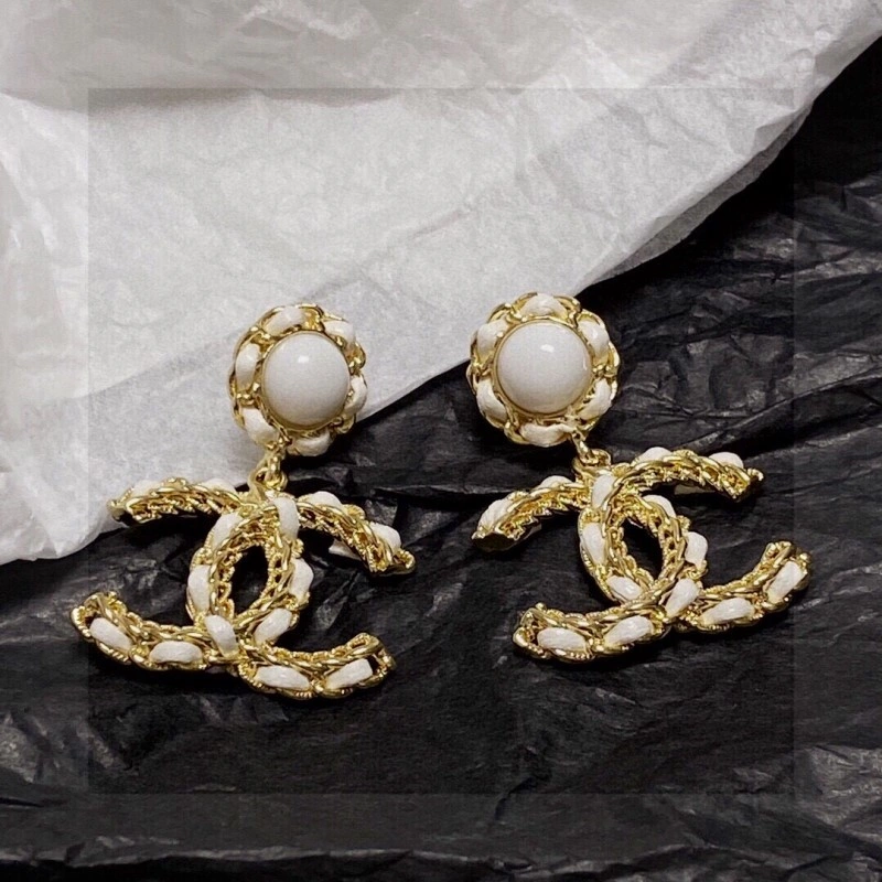 Efficient Chanel Earrings 220002