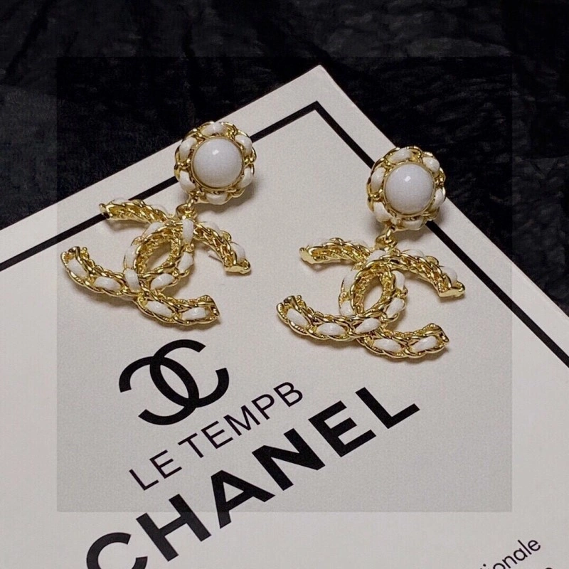 Efficient Chanel Earrings 220002