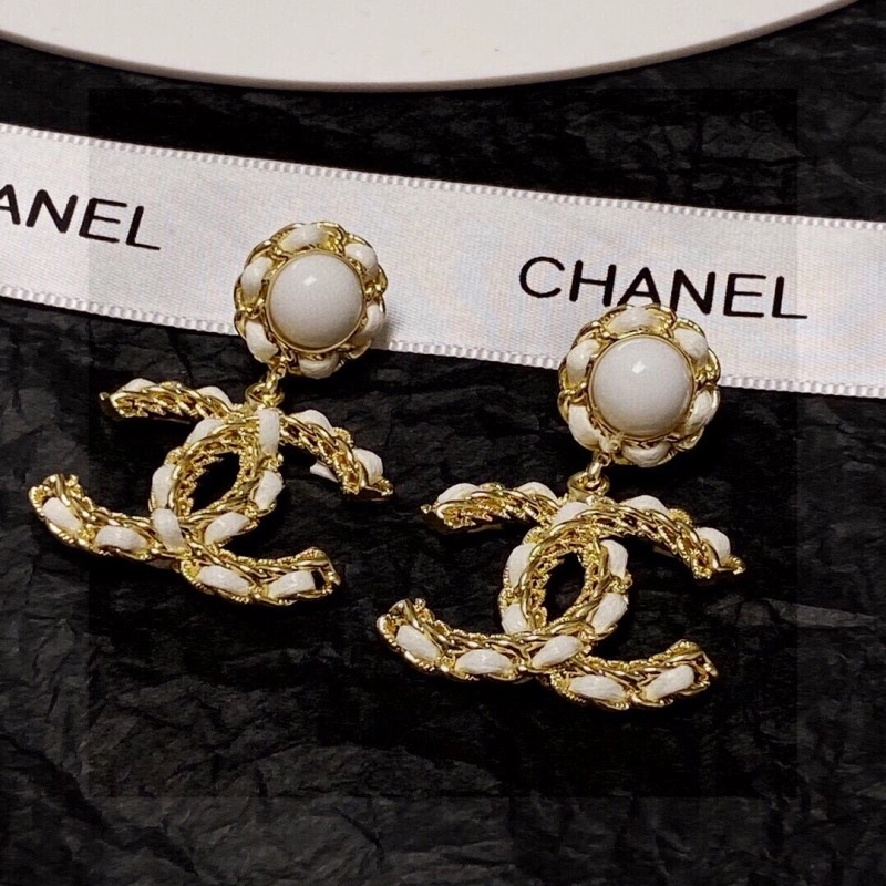 Efficient Chanel Earrings 220002