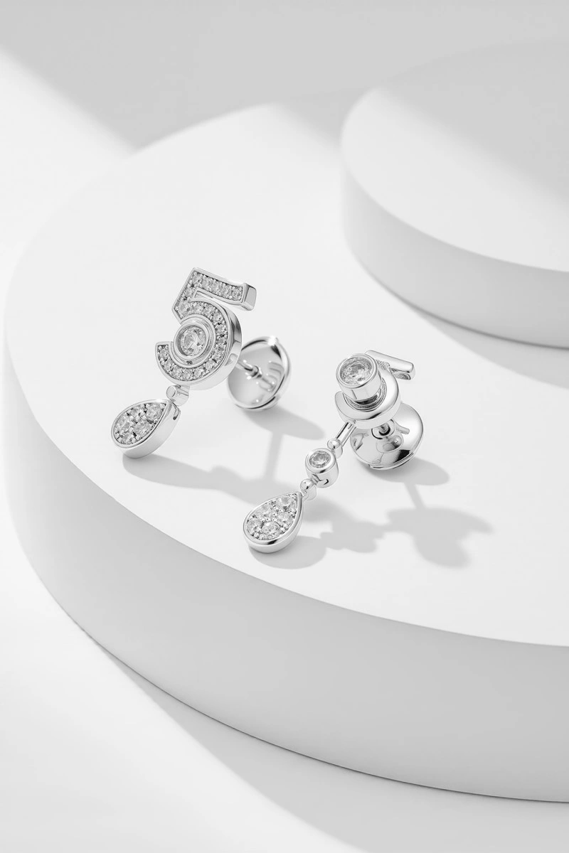 Chanel Earrings FreshLook 219993