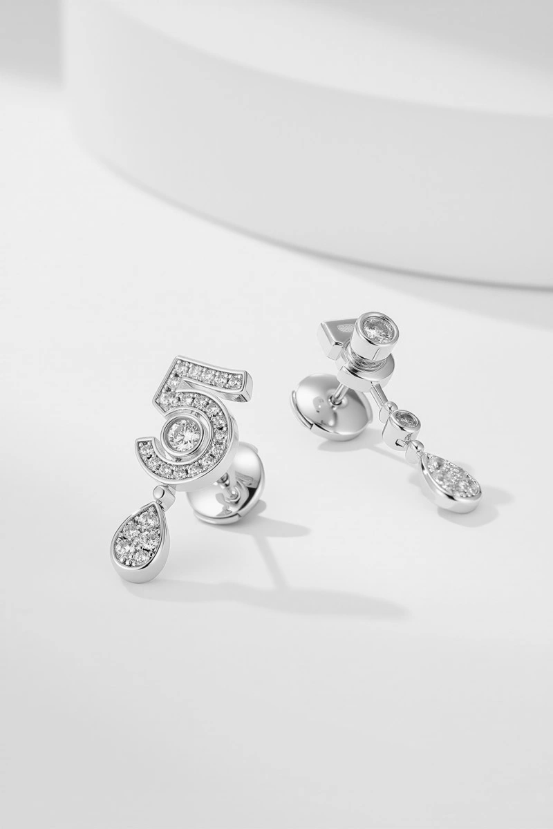Chanel Earrings FreshLook 219993