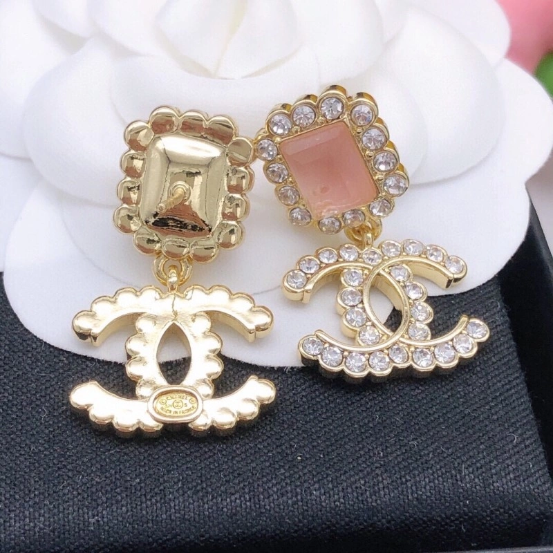 Chanel Earrings Sophisticated 220036