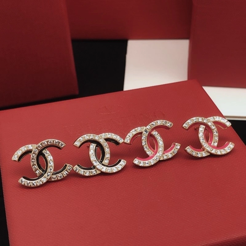 Chanel Earrings Fashionable 220005