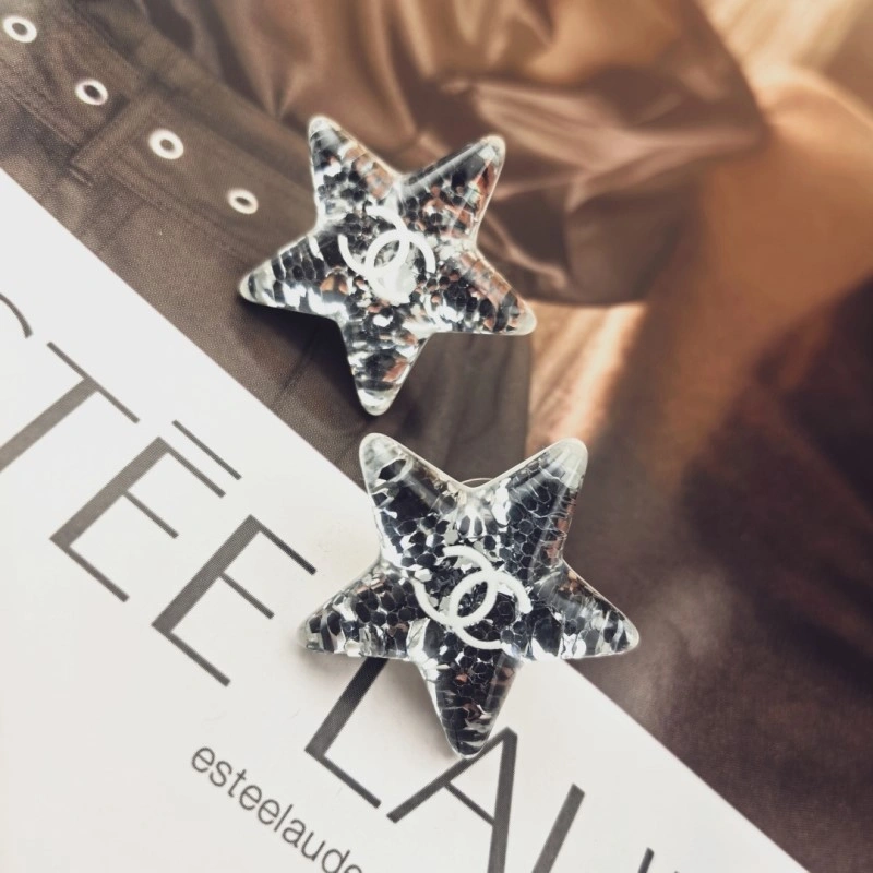 Chanel Earrings SmoothTexture 220003