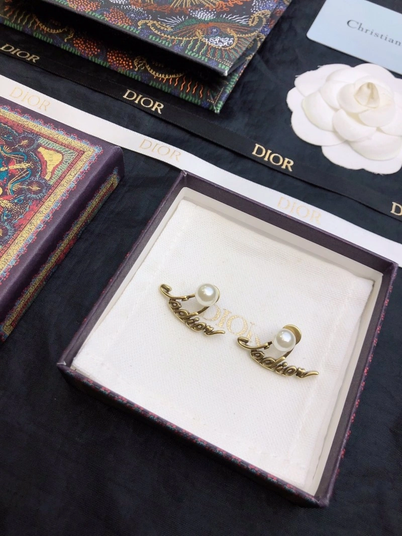 SmoothTexture Chanel Earrings 219997