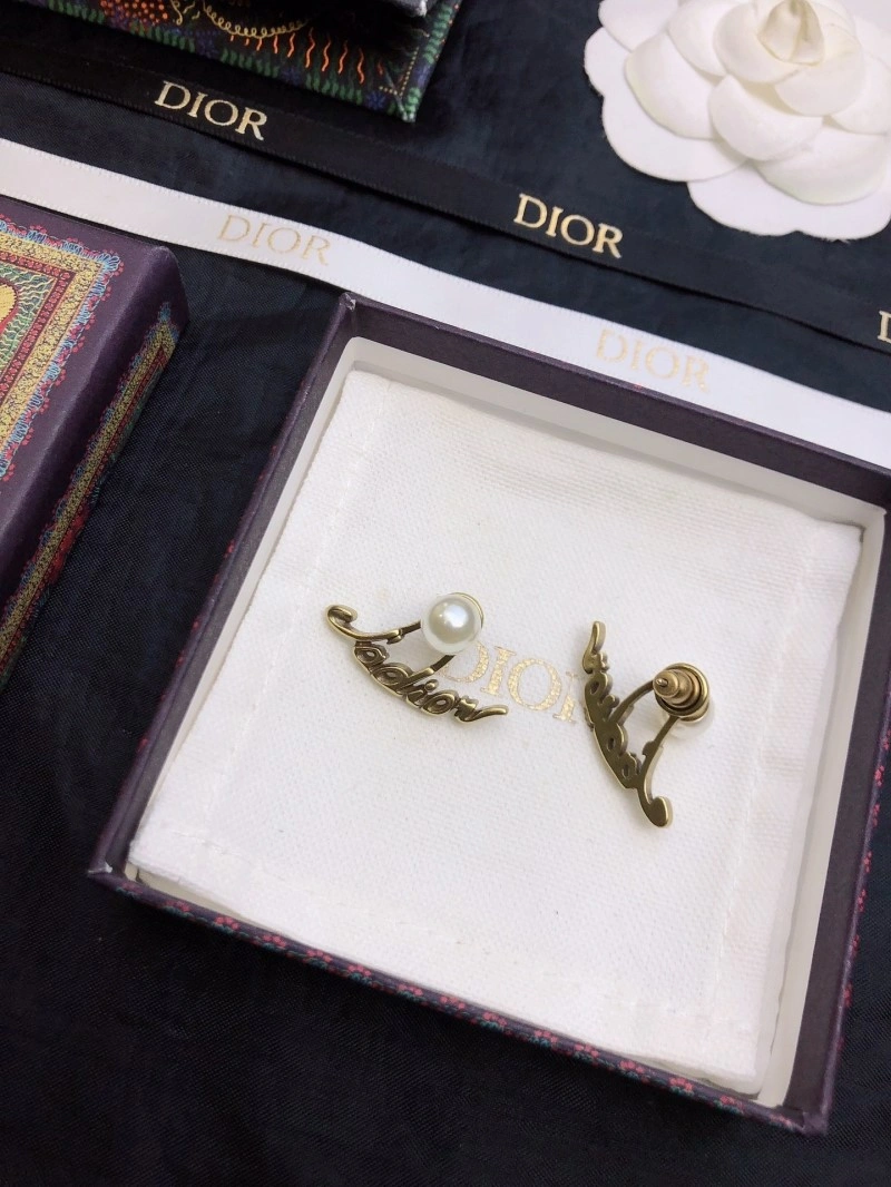 SmoothTexture Chanel Earrings 219997