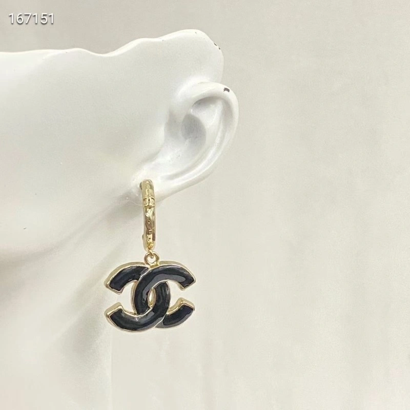 Versatile Chanel Earrings 219998
