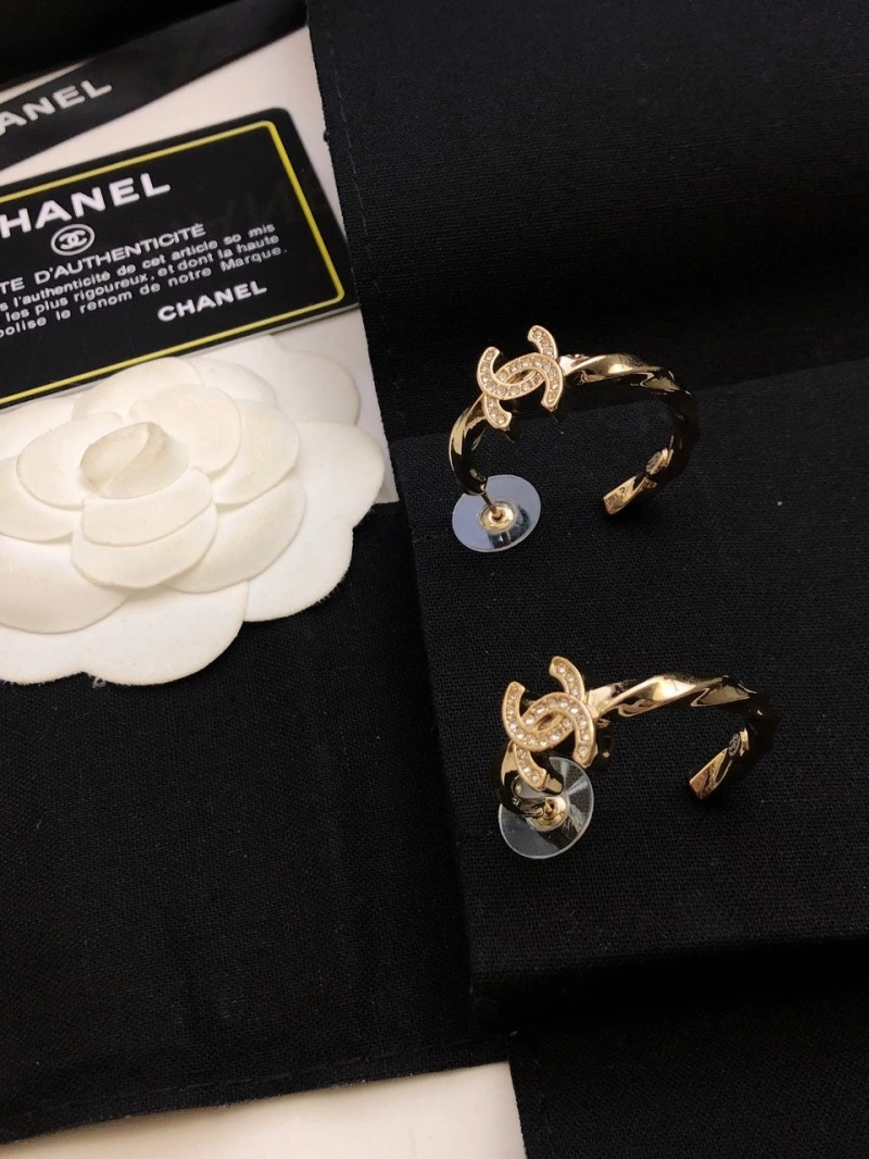 Chanel Earrings ModernLook 219988