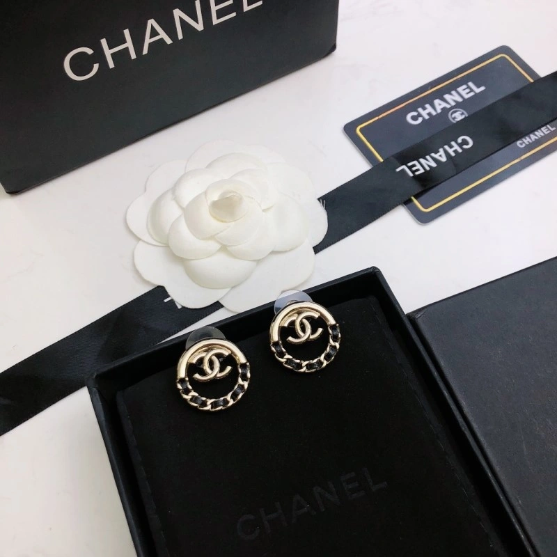 Chanel Earrings Soft 219985