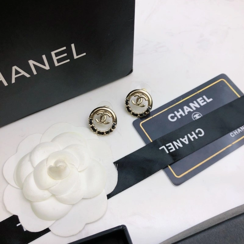 Chanel Earrings Soft 219985